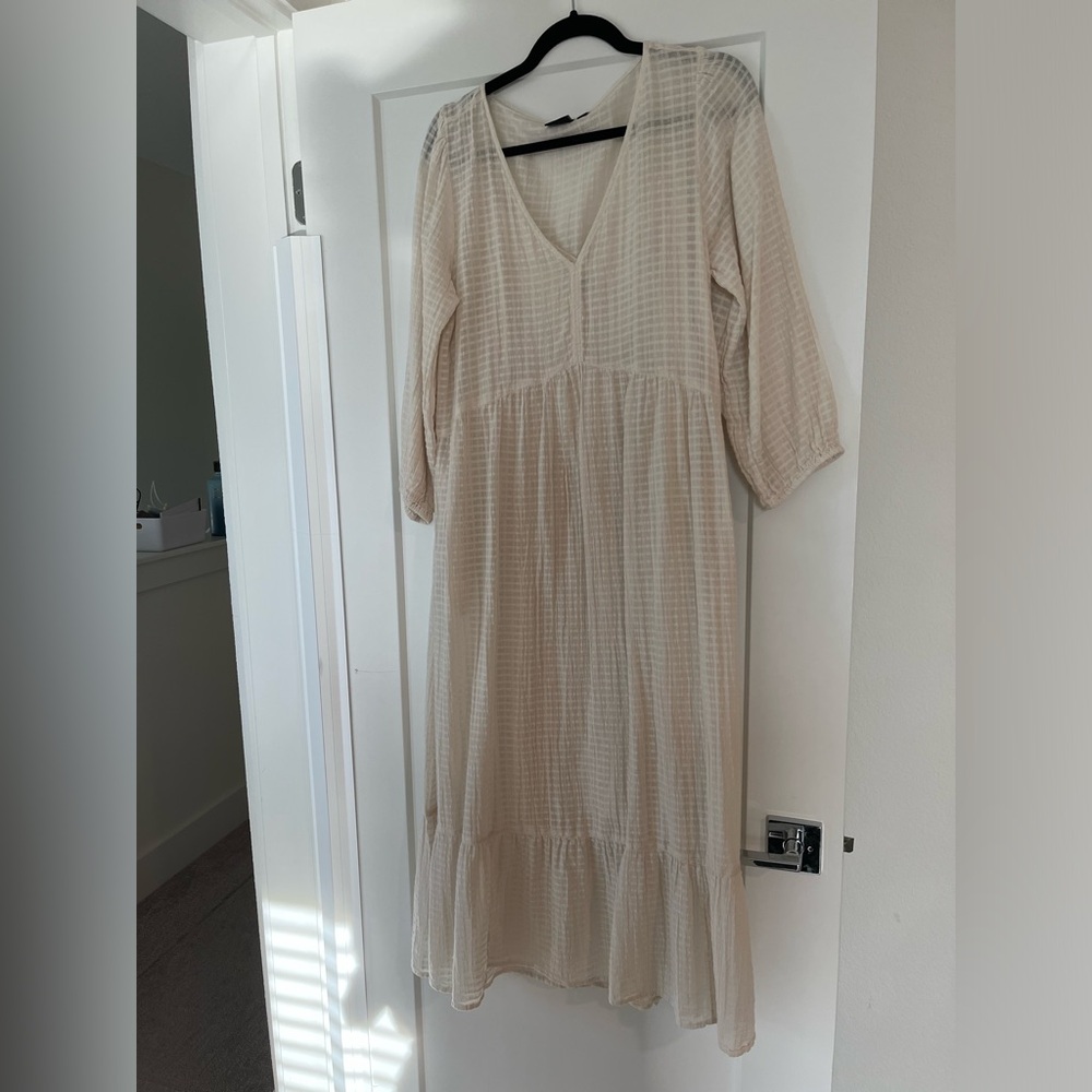 Midi beige dress